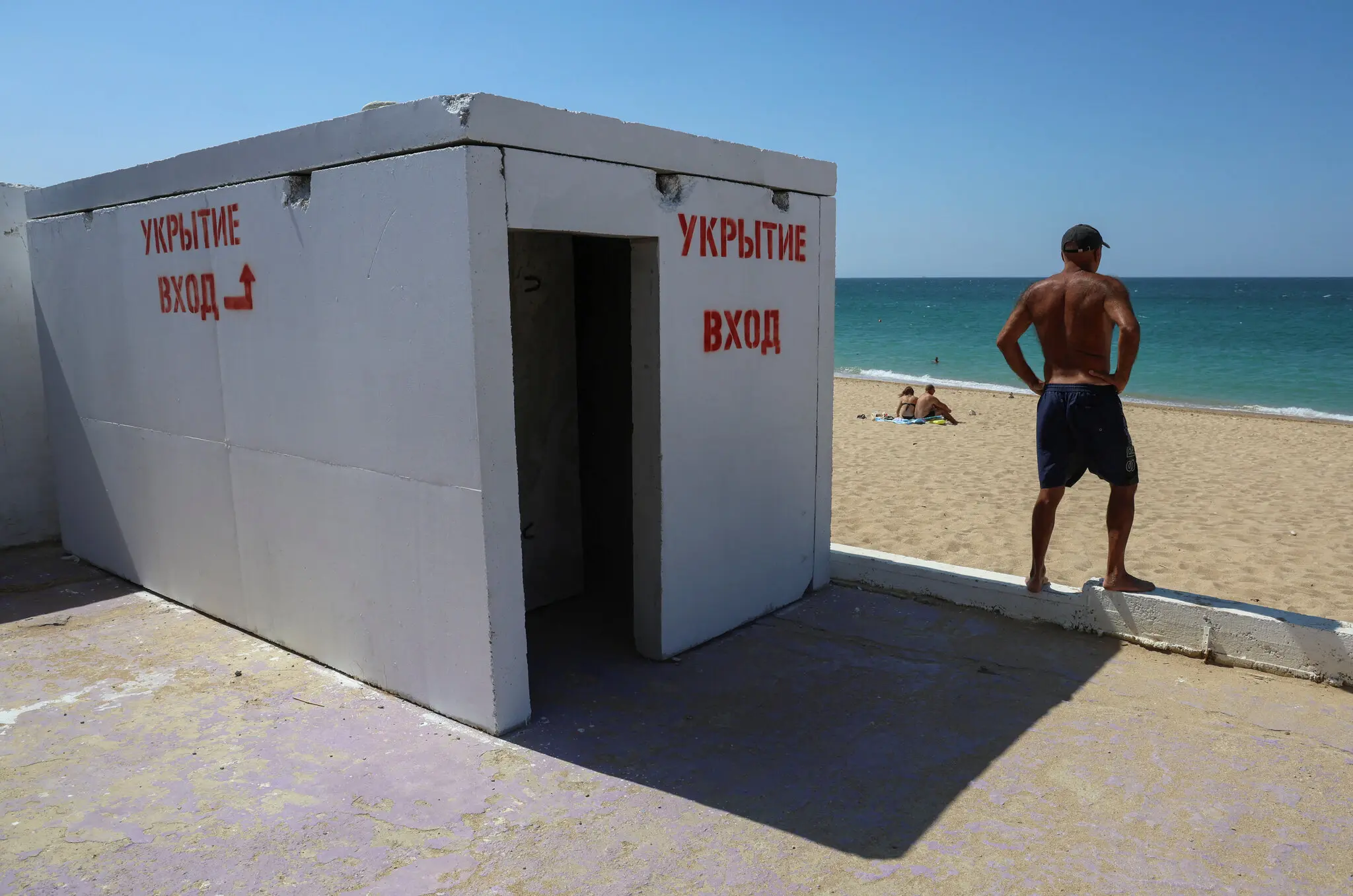 Бомбосховище вздовж пляжу в Севастополі минулого серпня.